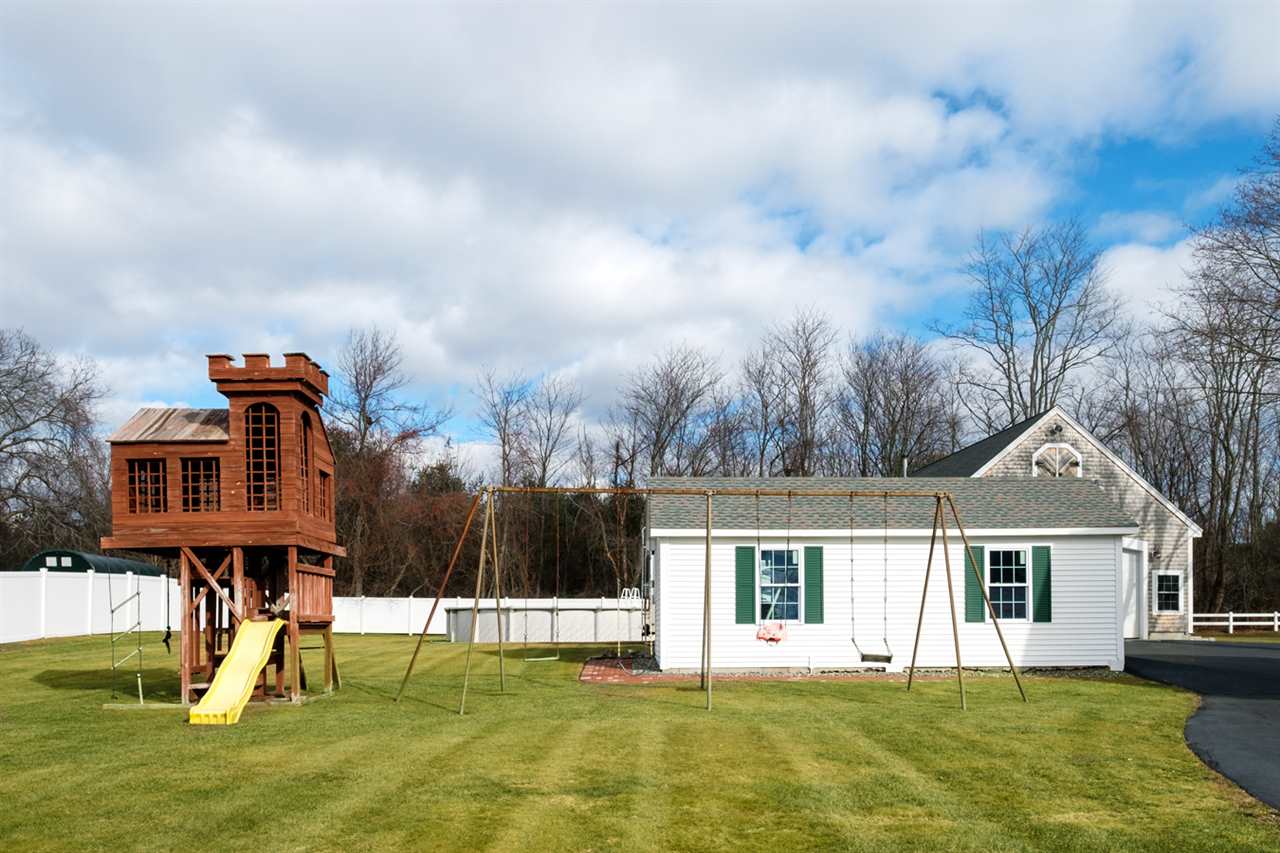 65 South Road North Hampton, NH 03862 - Photo 10 of 39