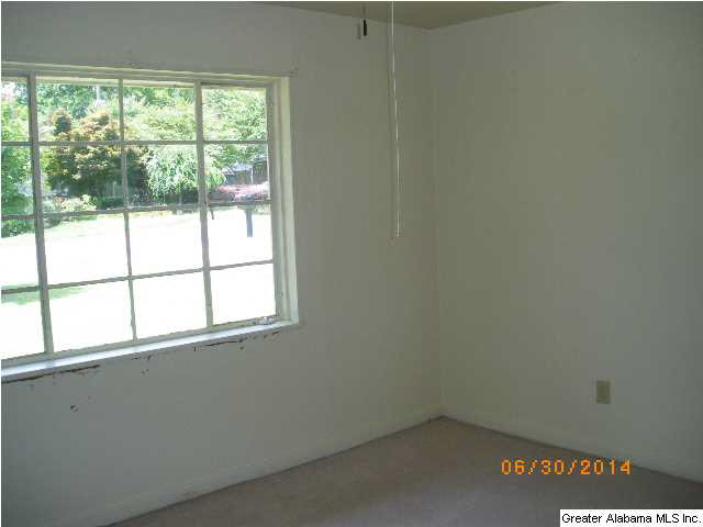 1809 Stone Road Birmingham, AL 35228 - Photo 2 of 6