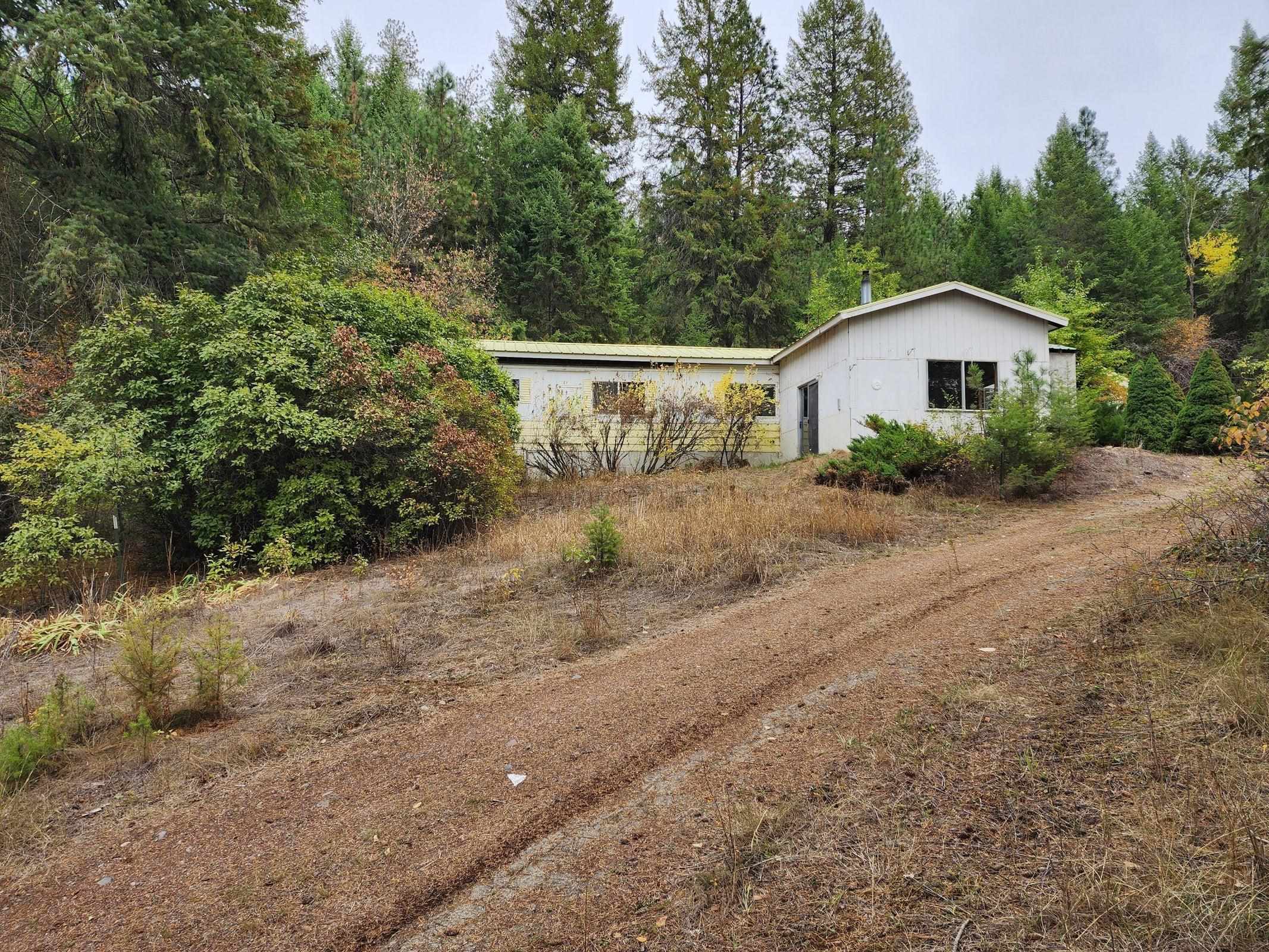 1920 Kettle River Road Kettle Falls, WA 99141 - Photo 26 of 29