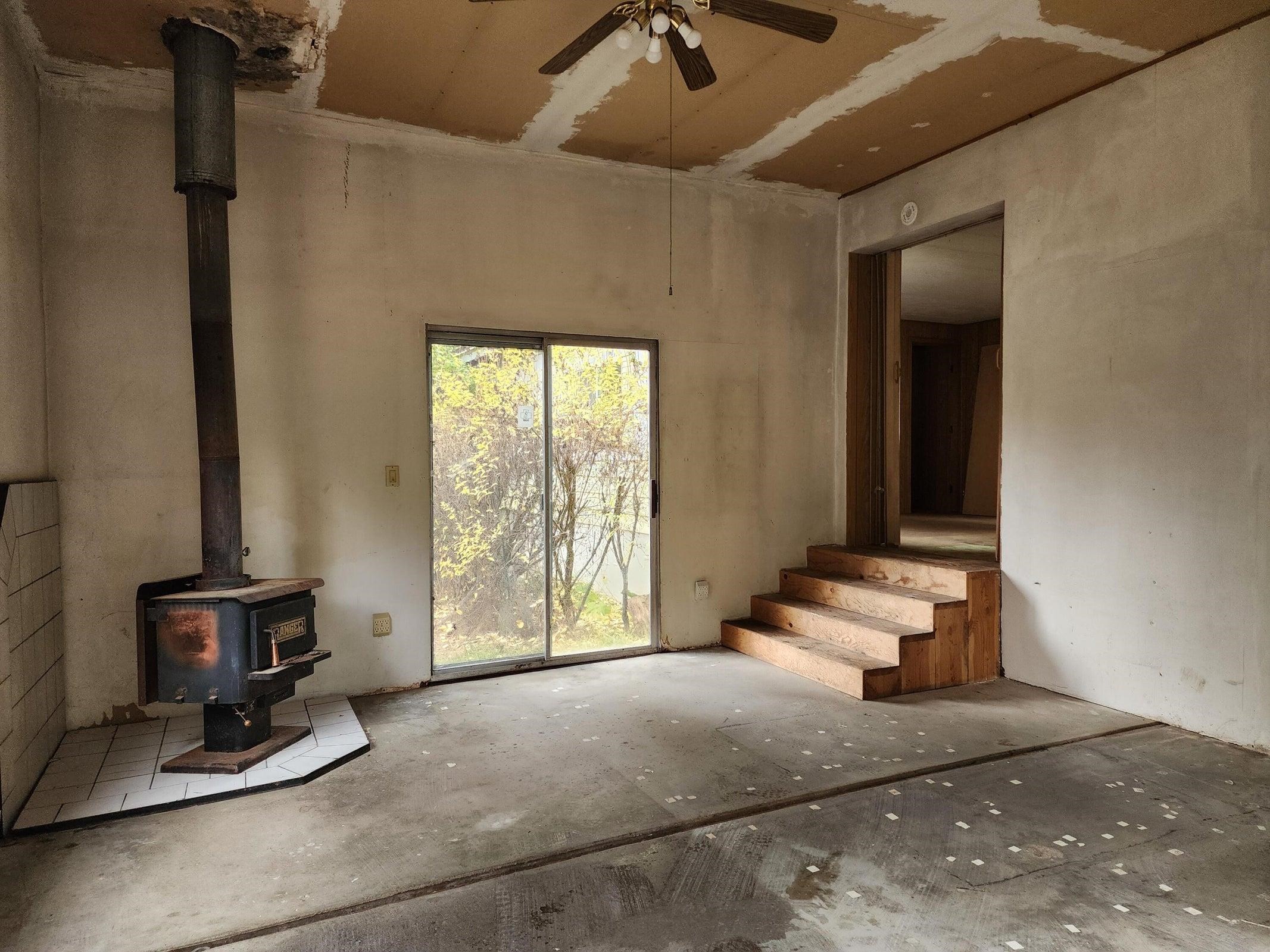 1920 Kettle River Road Kettle Falls, WA 99141 - Photo 9 of 29