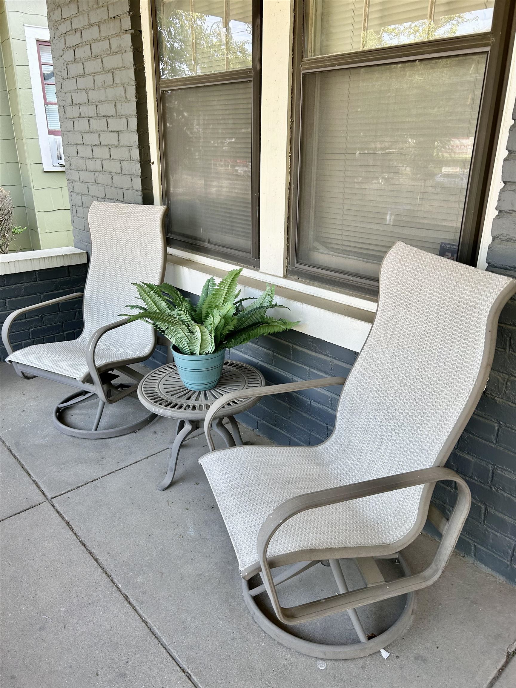 823 Cooper Street Memphis, TN 38104 - Photo 2 of 18 a view of a living room with furniture and a potted plant