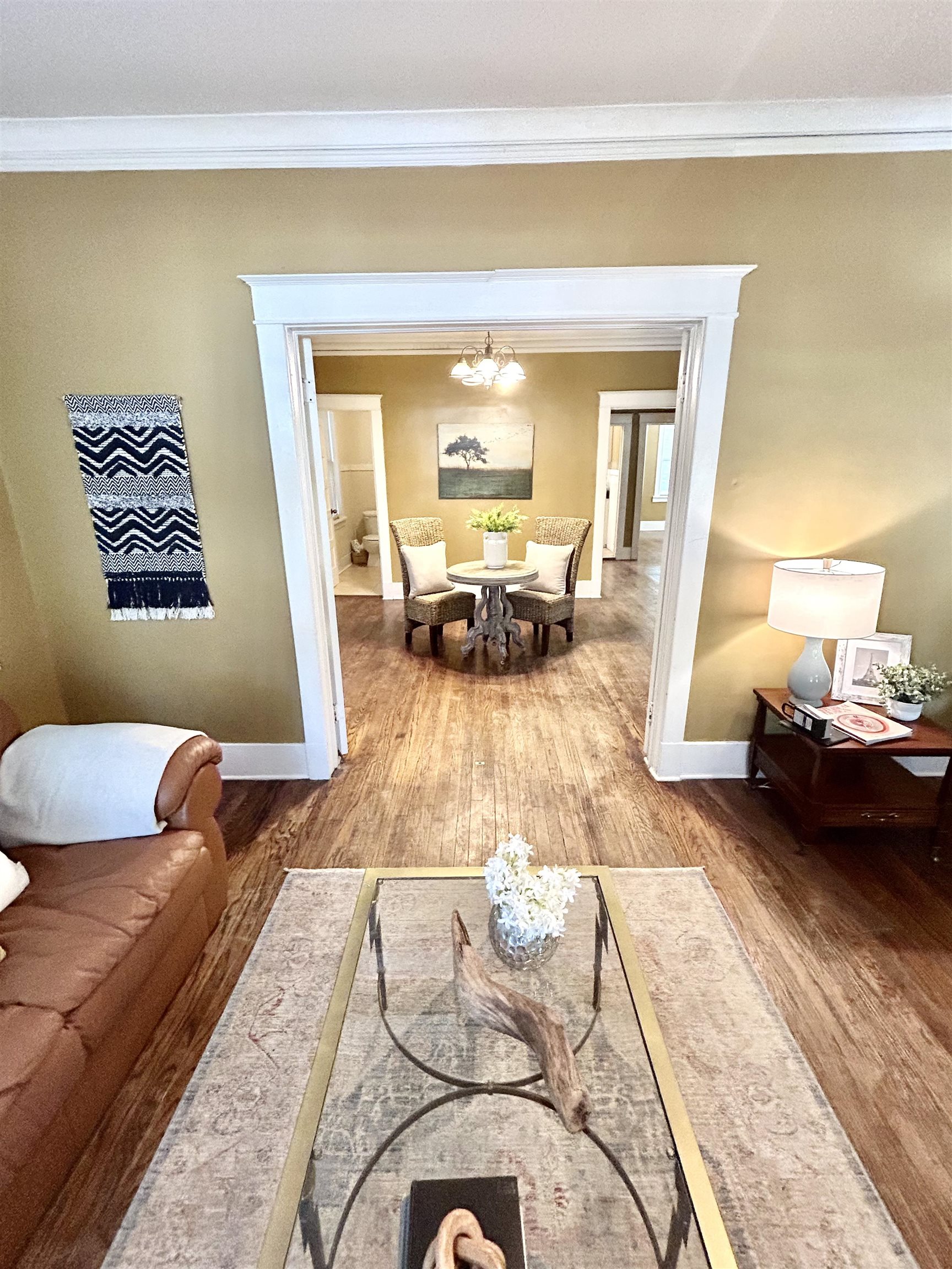 823 Cooper Street Memphis, TN 38104 - Photo 4 of 18 a living room with furniture and a large window