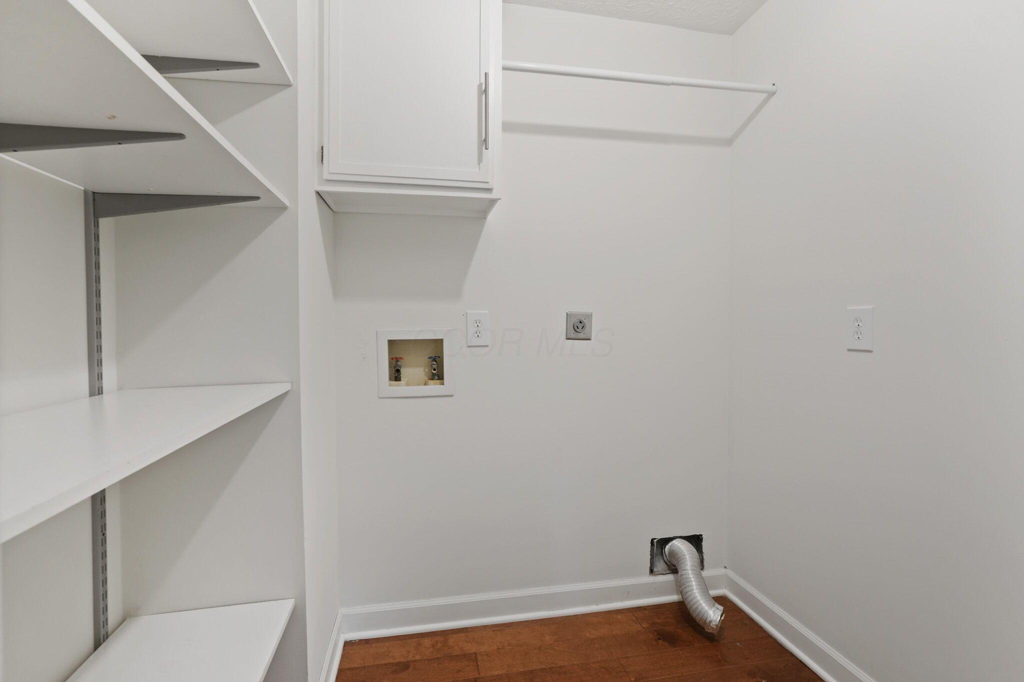 1091 Ridge Place Columbus, OH 43230 - Photo 42 of 43 First Floor Laundry and Utility