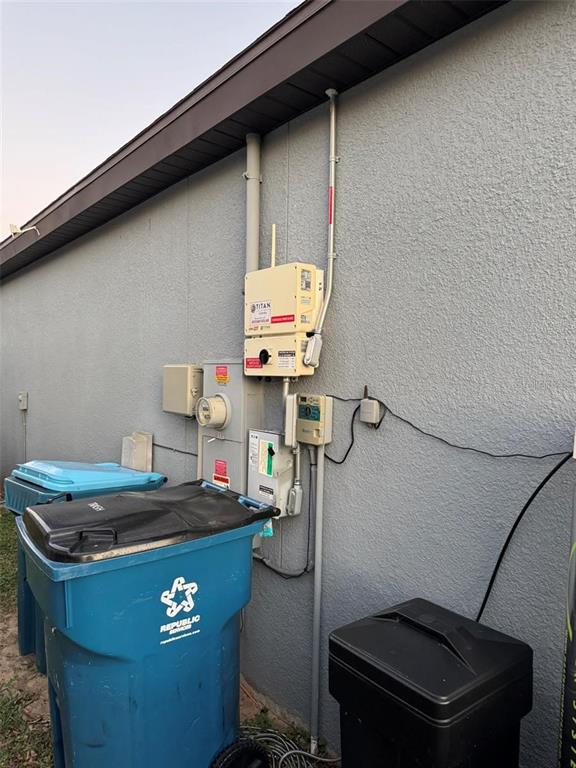 748 Citrus Isle Drive Davenport, FL 33837 - Photo 19 of 30