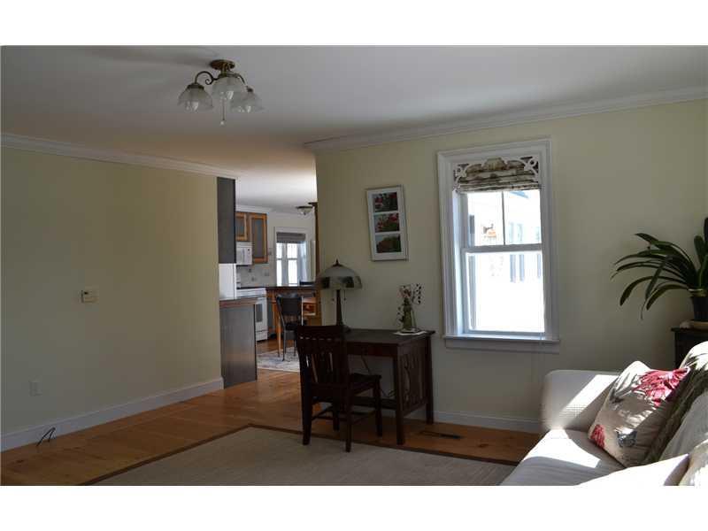 40 Fort Road Edgecomb, ME 04556 - Photo 16 of 30 Den/Family/Great Room.