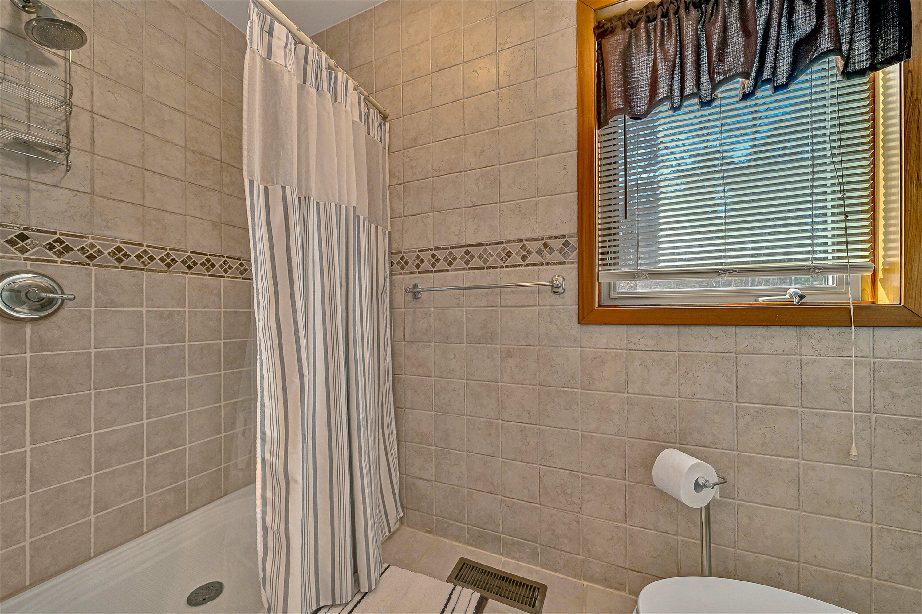 110 Windmere Trail Moneta, VA 24121 - Photo 29 of 73 29-VM-04675