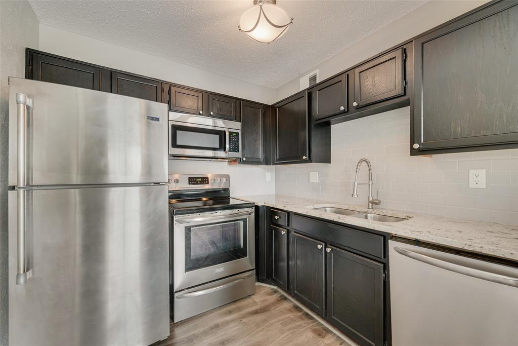 18333 Roehampton Drive, Unit 1037 Dallas, TX 75252 - Photo 6 of 20