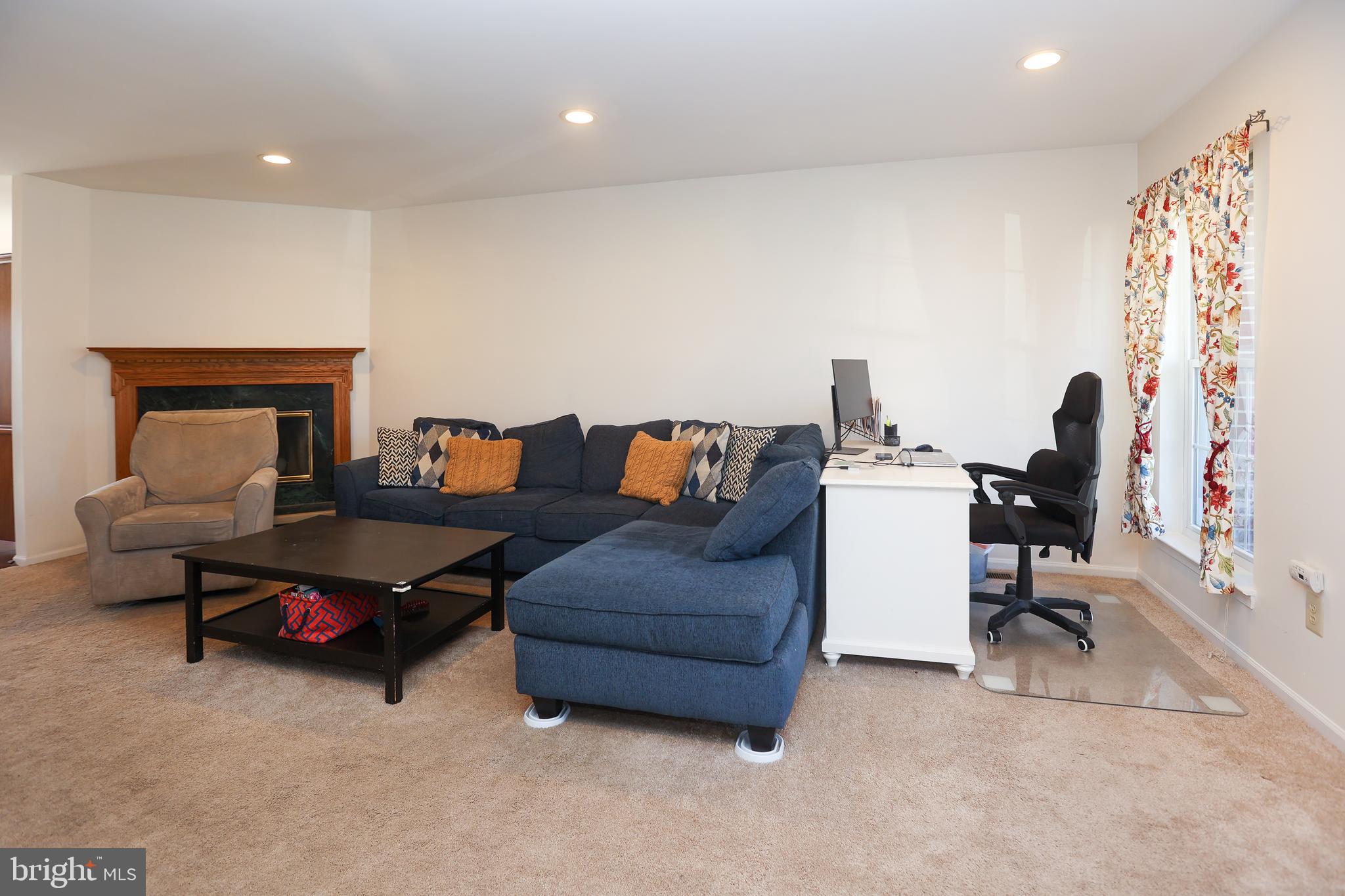 141 Longford Road West Chester, PA 19380 - Photo 4 of 27 Gallery Image 4