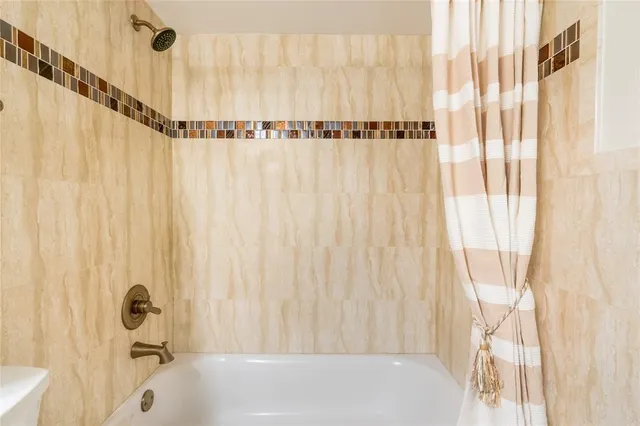 $3,200 | 7920 Northwest 11th Court, Plantation, FL 33322