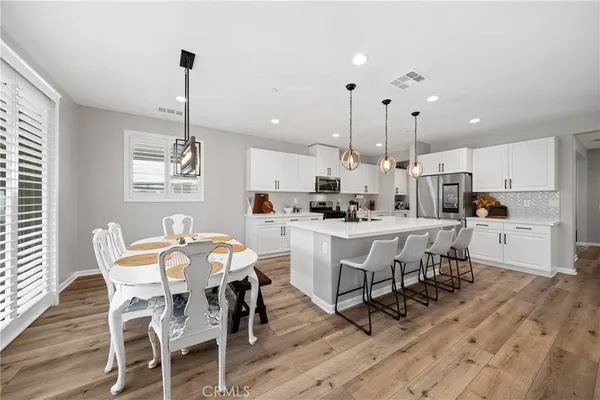 $785,000 | 36219 Sunset Ridge Court, Wildomar, CA 92595