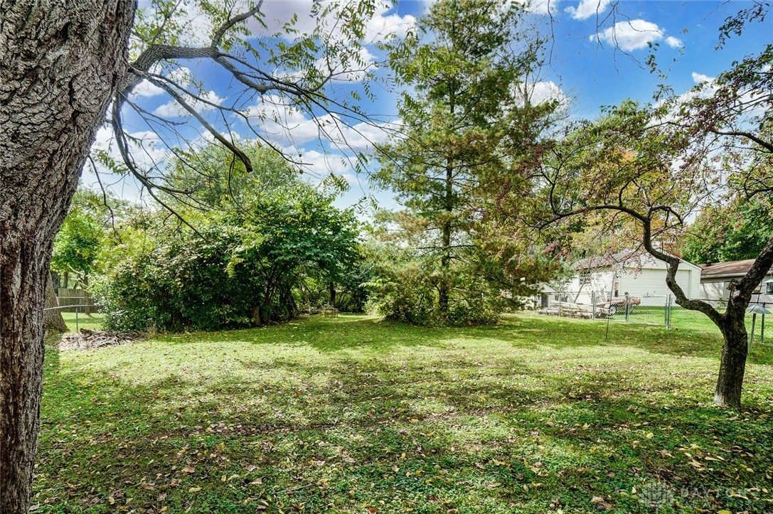 4117 Ridgecliff Drive Dayton, OH 45440 - Photo 41 of 45