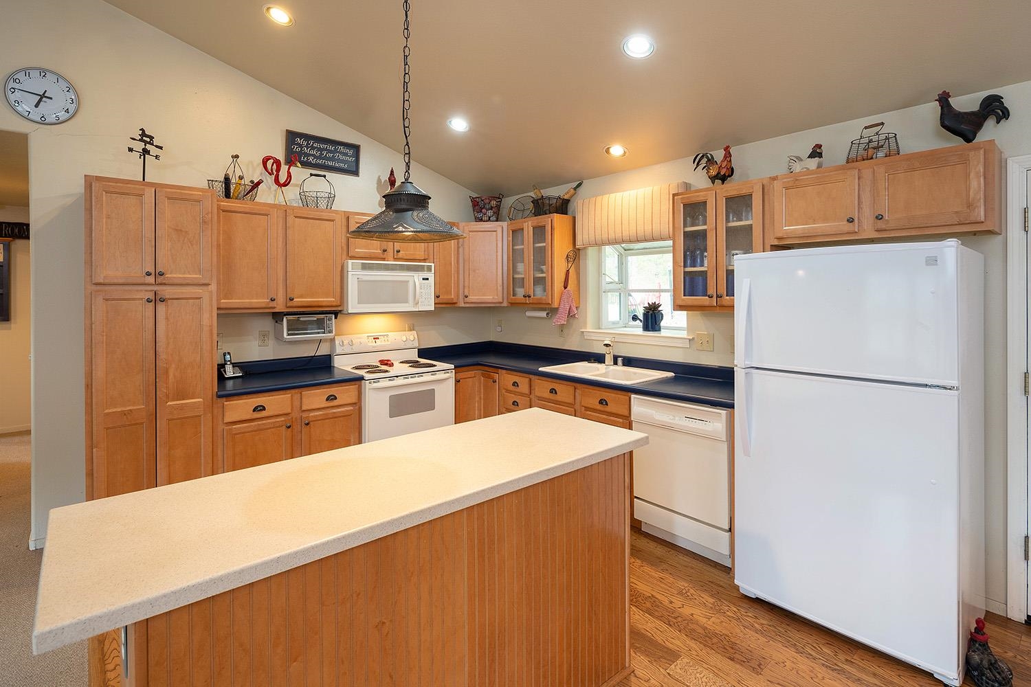 115 Mountain View Road Calpine, CA 96124 - Photo 4 of 21 Gallery Image 4