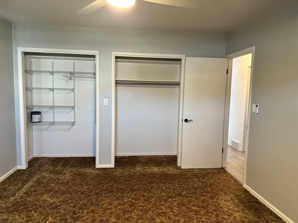 $207,000 | 402 West South Street, Preston, IA 52069