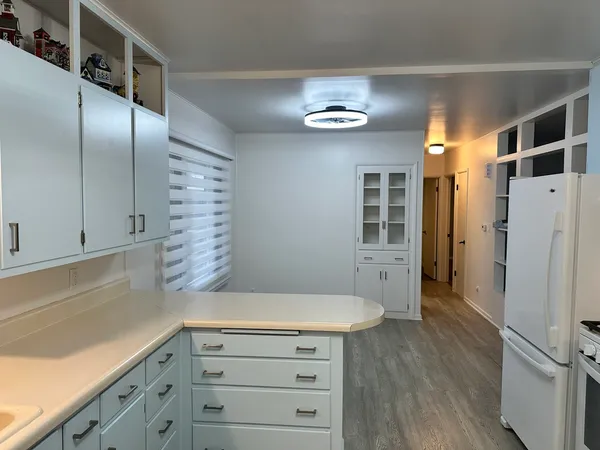 $207,000 | 402 West South Street, Preston, IA 52069