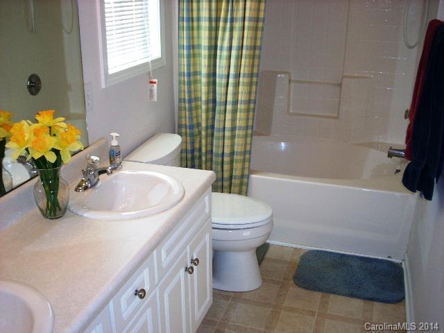 717 Kendall Green Road, Unit 22 Fort Mill, SC 29715 - Photo 7 of 16 Gallery Image 7