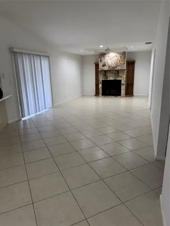 a view of a livingroom with furniture