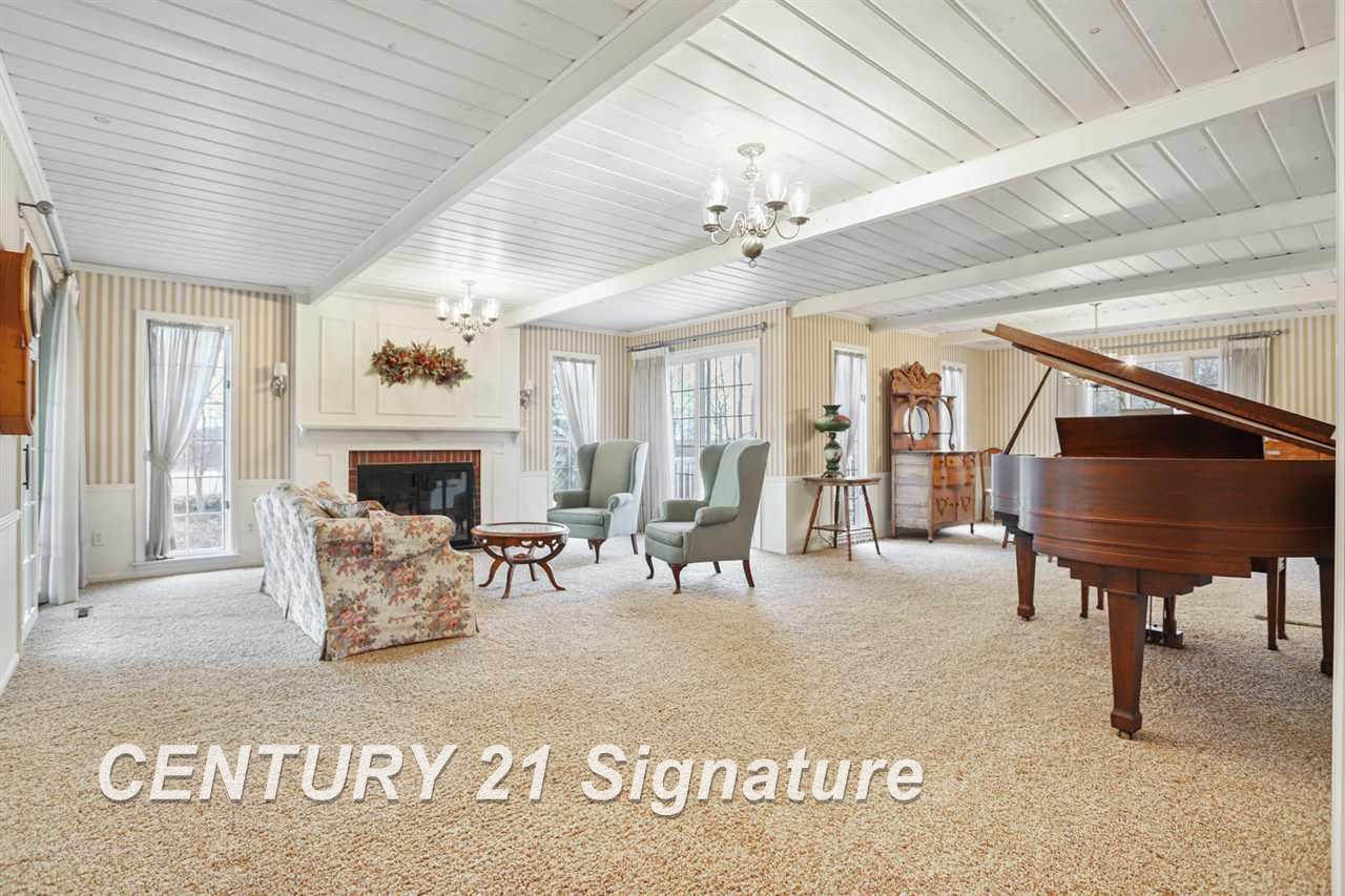 5265 Curve Road Freeland, MI 48623 - Photo 6 of 65