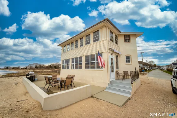 $1,699,000 | 1 Seaside Lane, Old Lyme, CT 06371