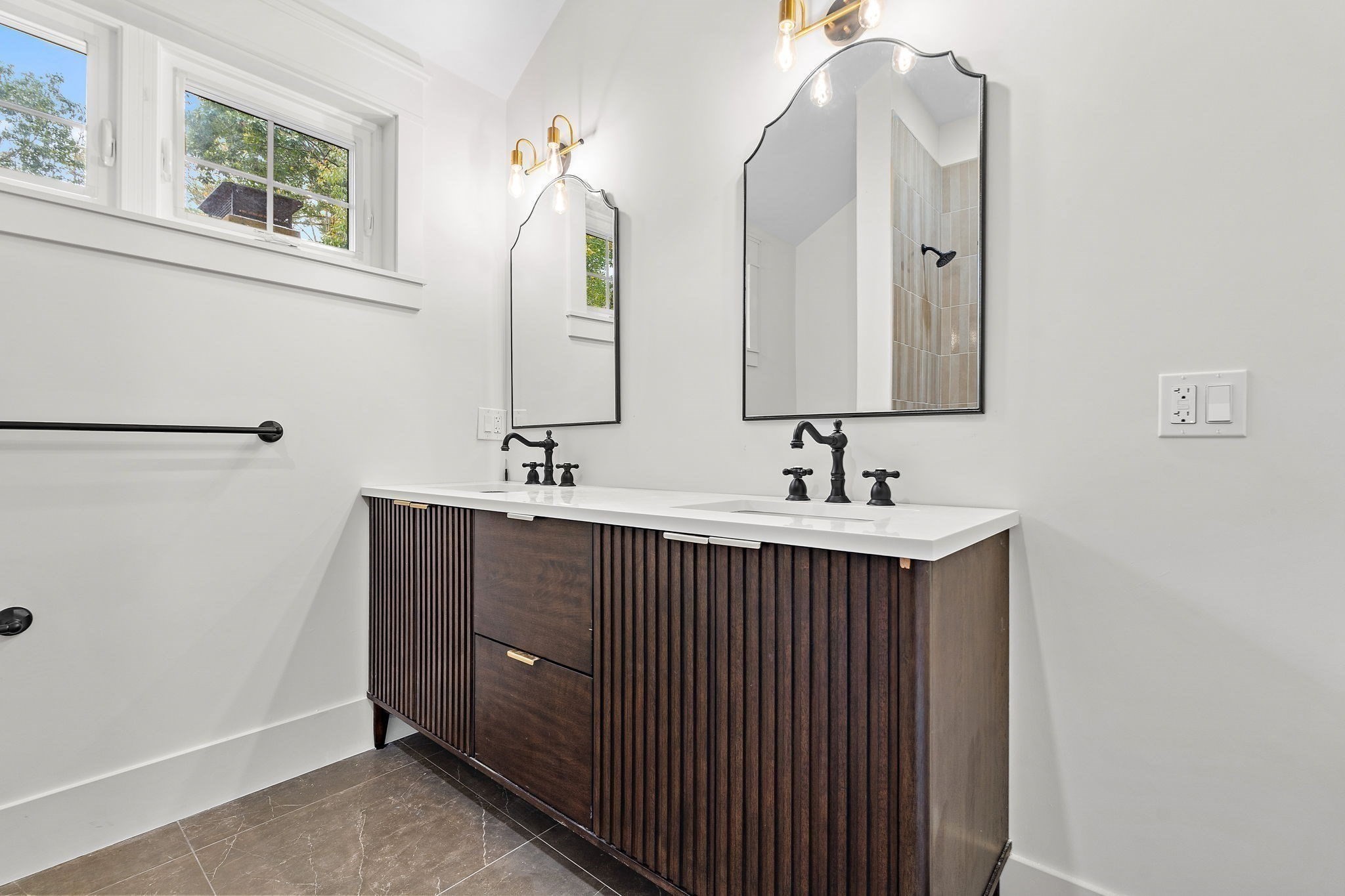 10 Noonhill Road Medfield, MA 02052 - Photo 29 of 41 Gallery Image 29