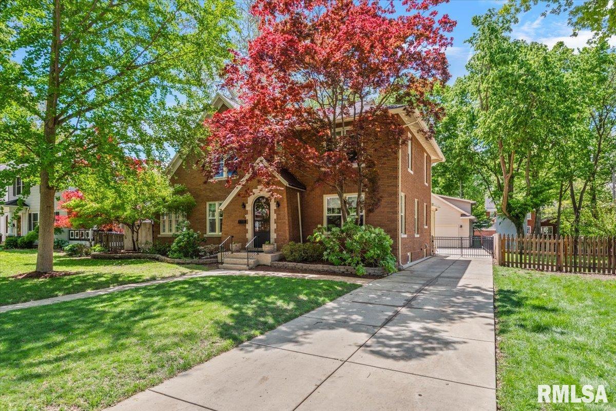 1032 West Vine Street Springfield, IL 62704 - Photo 2 of 60