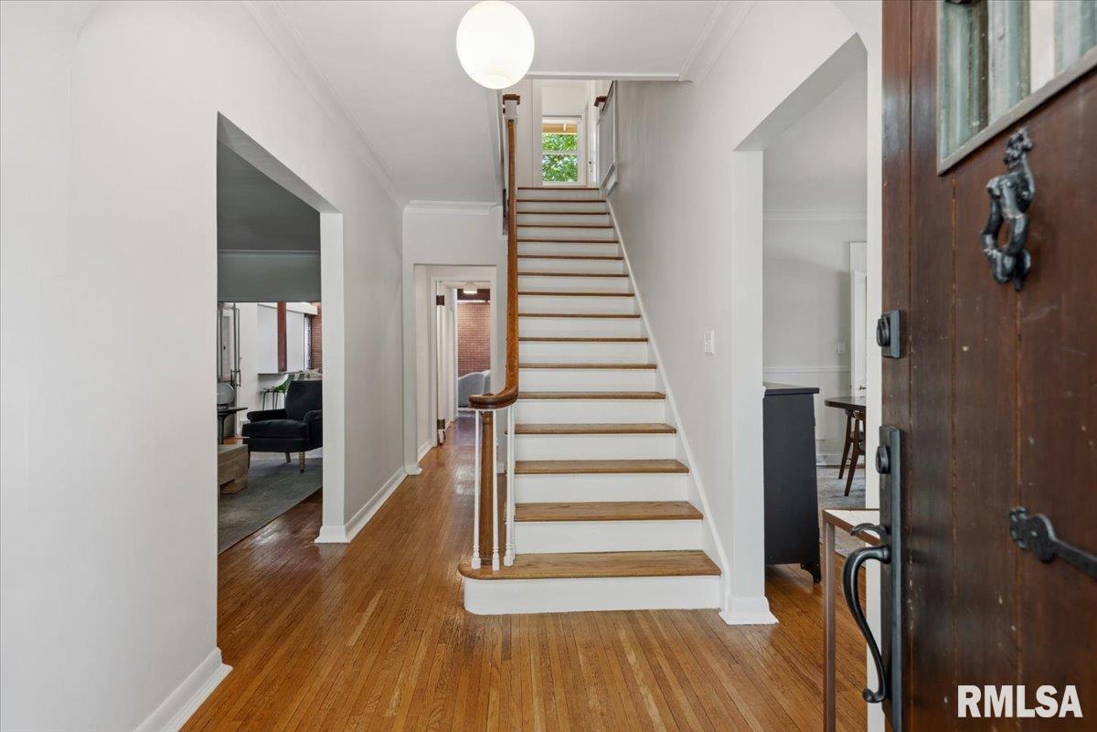 1032 West Vine Street Springfield, IL 62704 - Photo 4 of 60