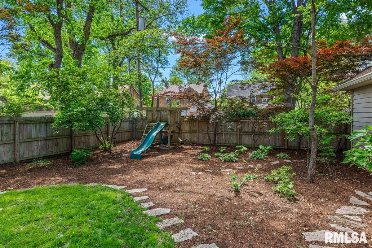 1032 West Vine Street Springfield, IL 62704 - Photo 48 of 60