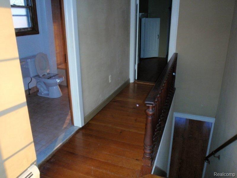 3318 West Sutton Road Lapeer, MI 48446 - Photo 18 of 20 PB070047.jpg