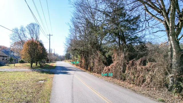 $142,500 | Lot 33 Sinking Springs Road, Unit 33, Midway, TN 37809