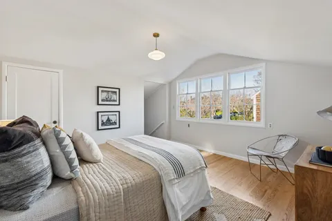 $3,895,000 | 24 Muir Avenue, Piedmont, CA 94610