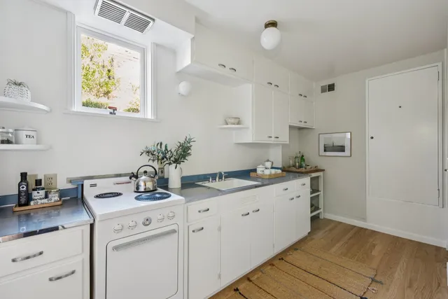 $3,895,000 | 24 Muir Avenue, Piedmont, CA 94610