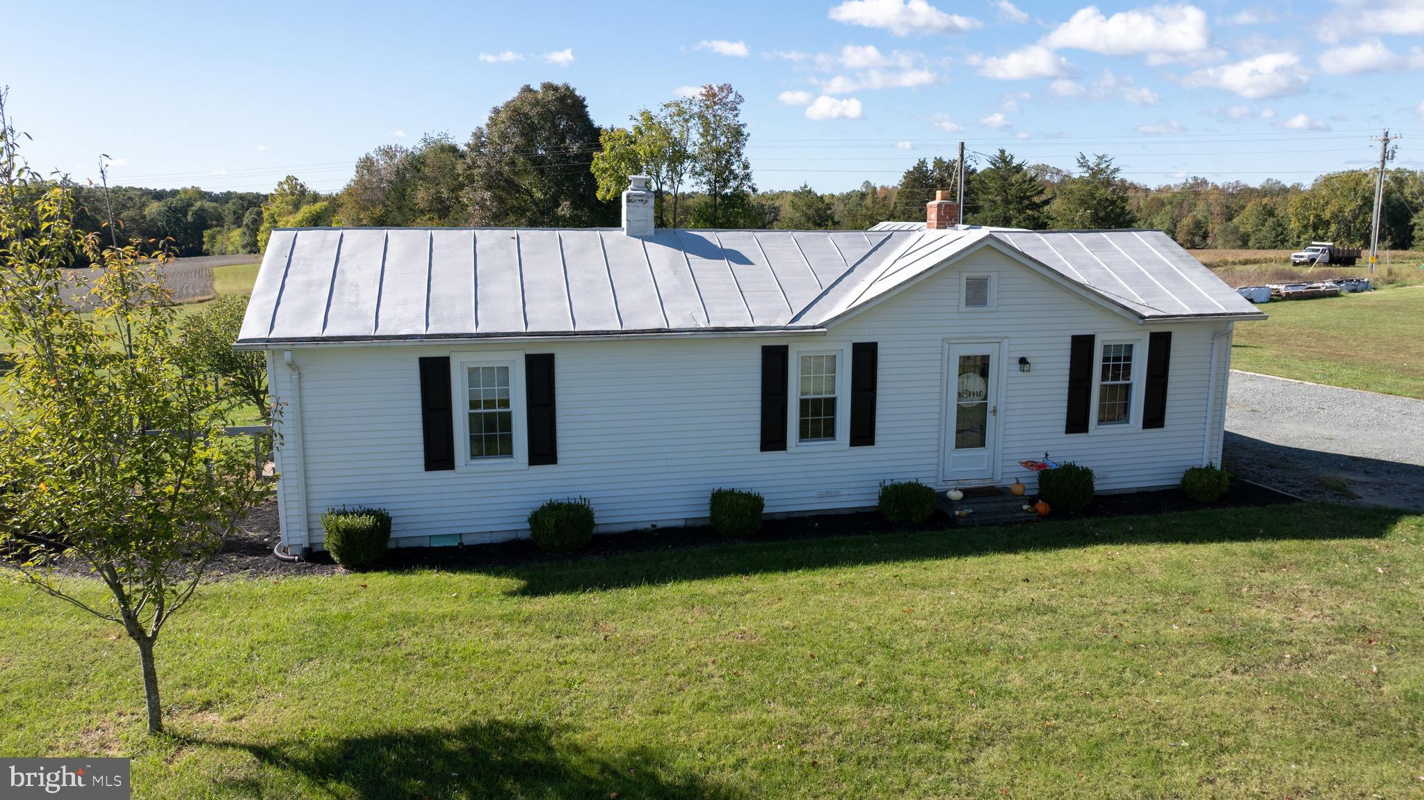 560 Gardners Road Mineral, VA 23117 - Photo 2 of 48 Gallery Image 2
