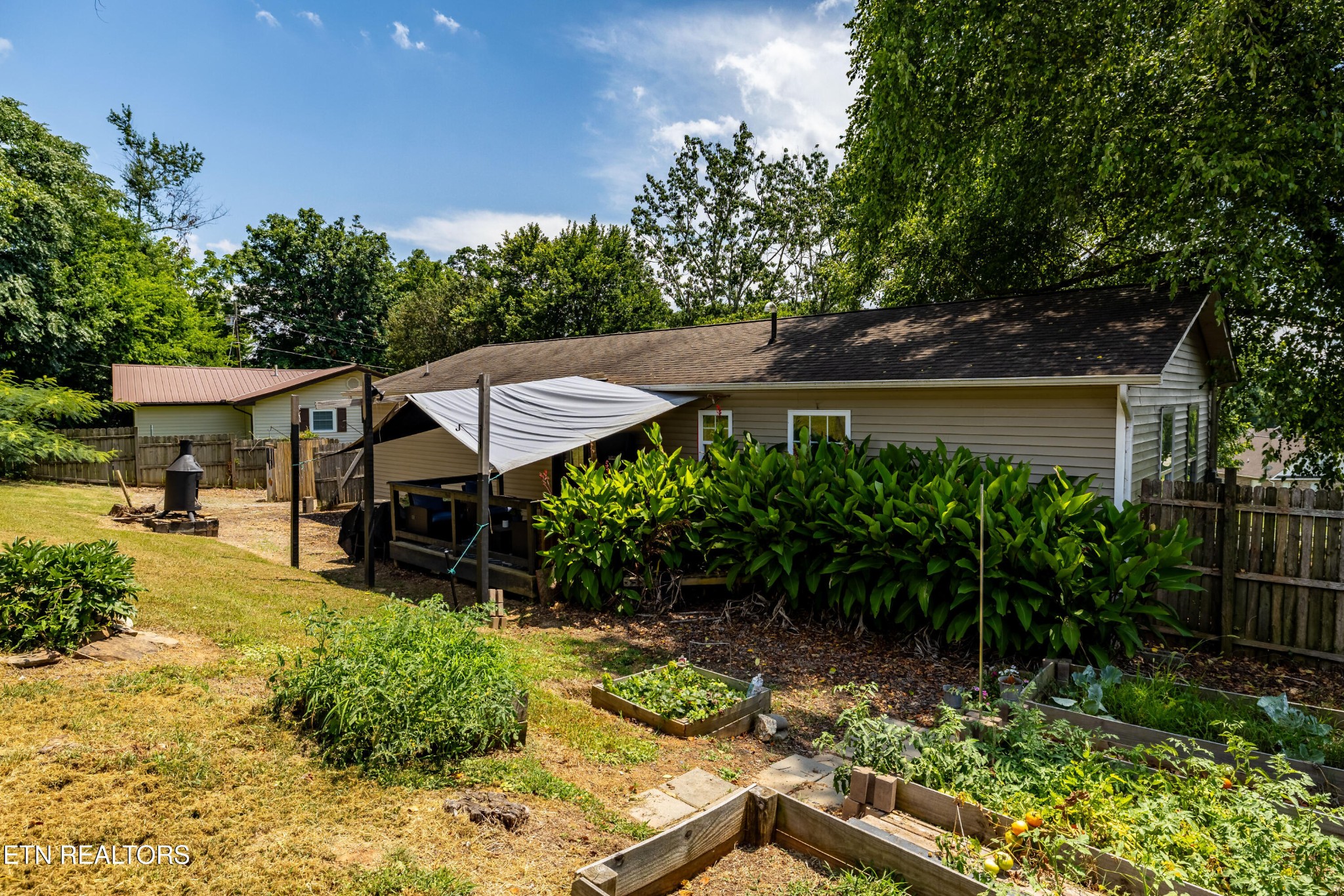 3418 Big Springs Ridge Road Friendsville, TN 37737 - Photo 7 of 30 Gallery Image 7