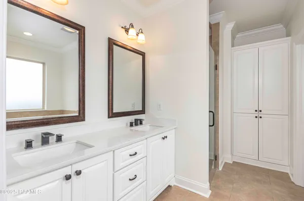 $2,300 | 331 Camus Road, Lafayette, LA 70503