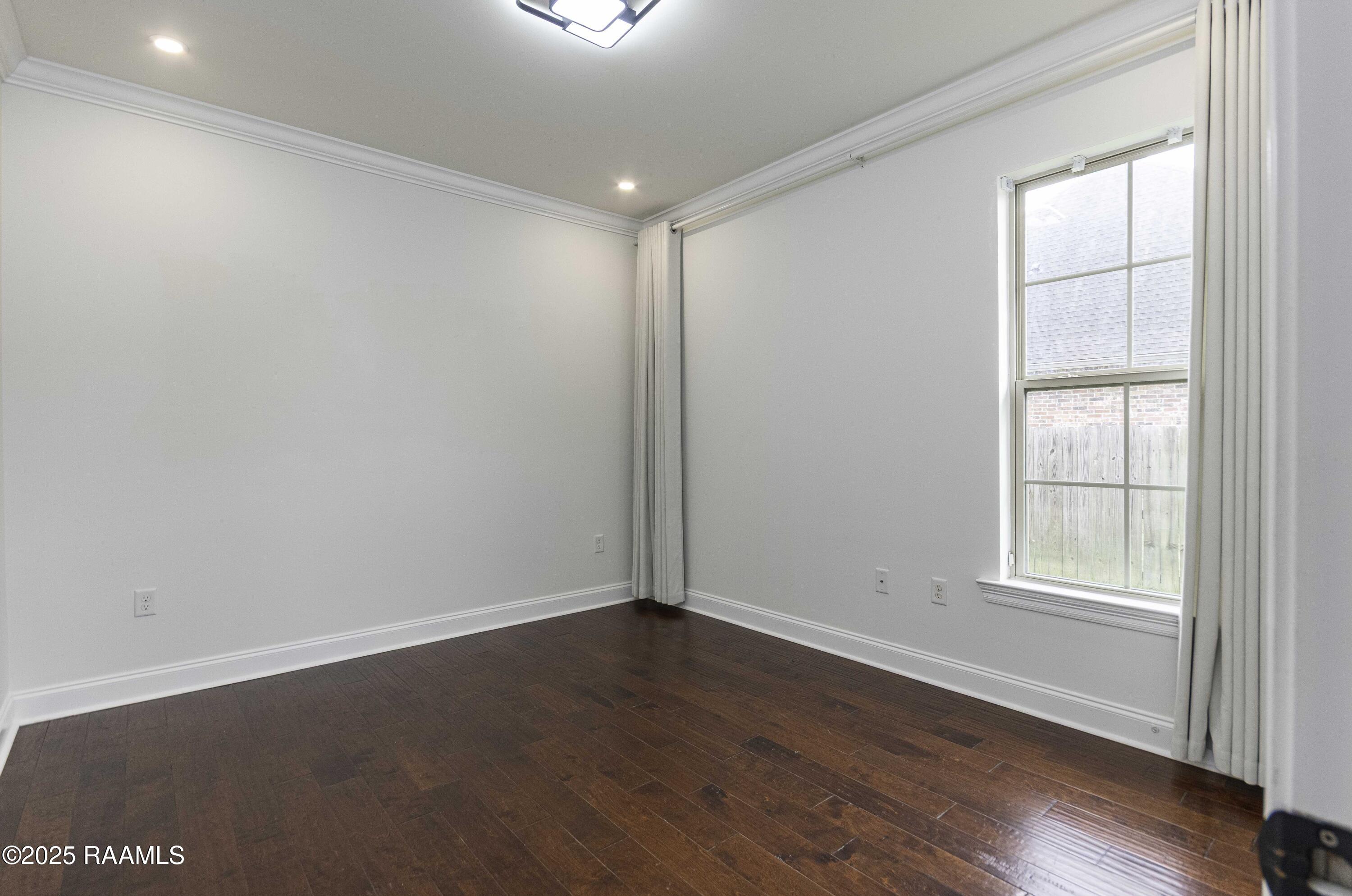 331 Camus Road Lafayette, LA 70503 - Photo 23 of 40 2nd Bedroom 1