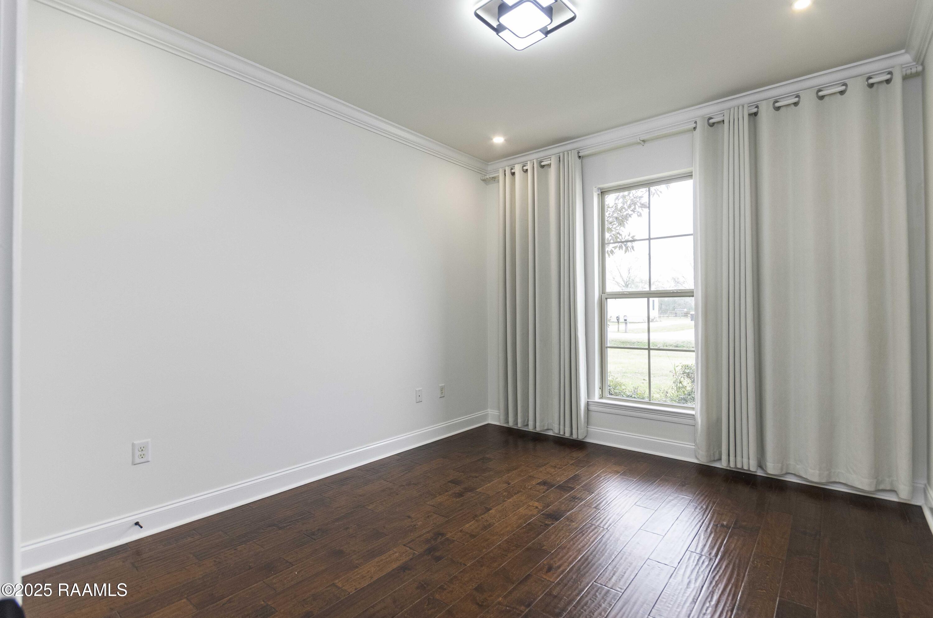 331 Camus Road Lafayette, LA 70503 - Photo 24 of 40 3rd Bedroom 1