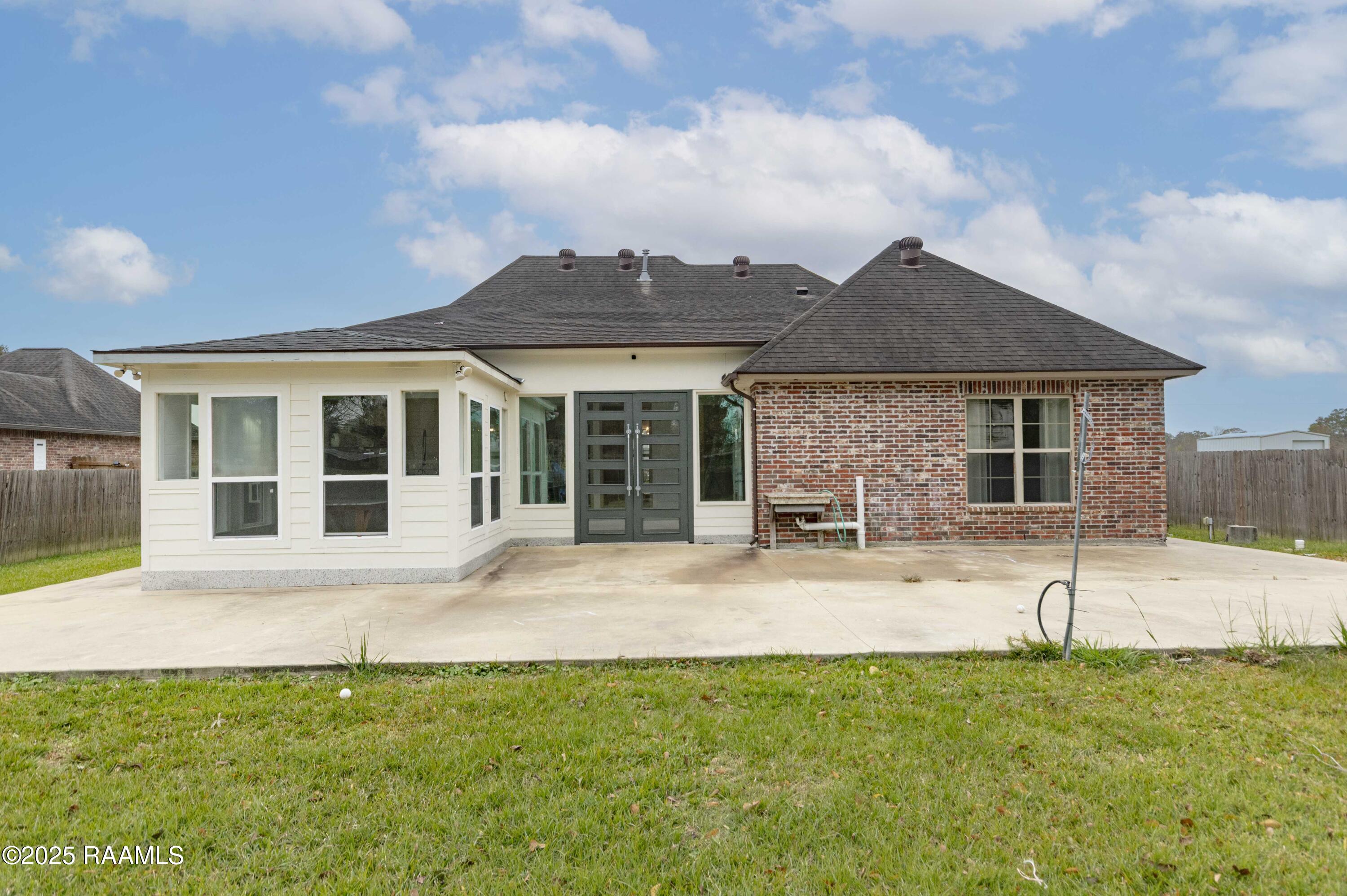 331 Camus Road Lafayette, LA 70503 - Photo 29 of 40 Back 1