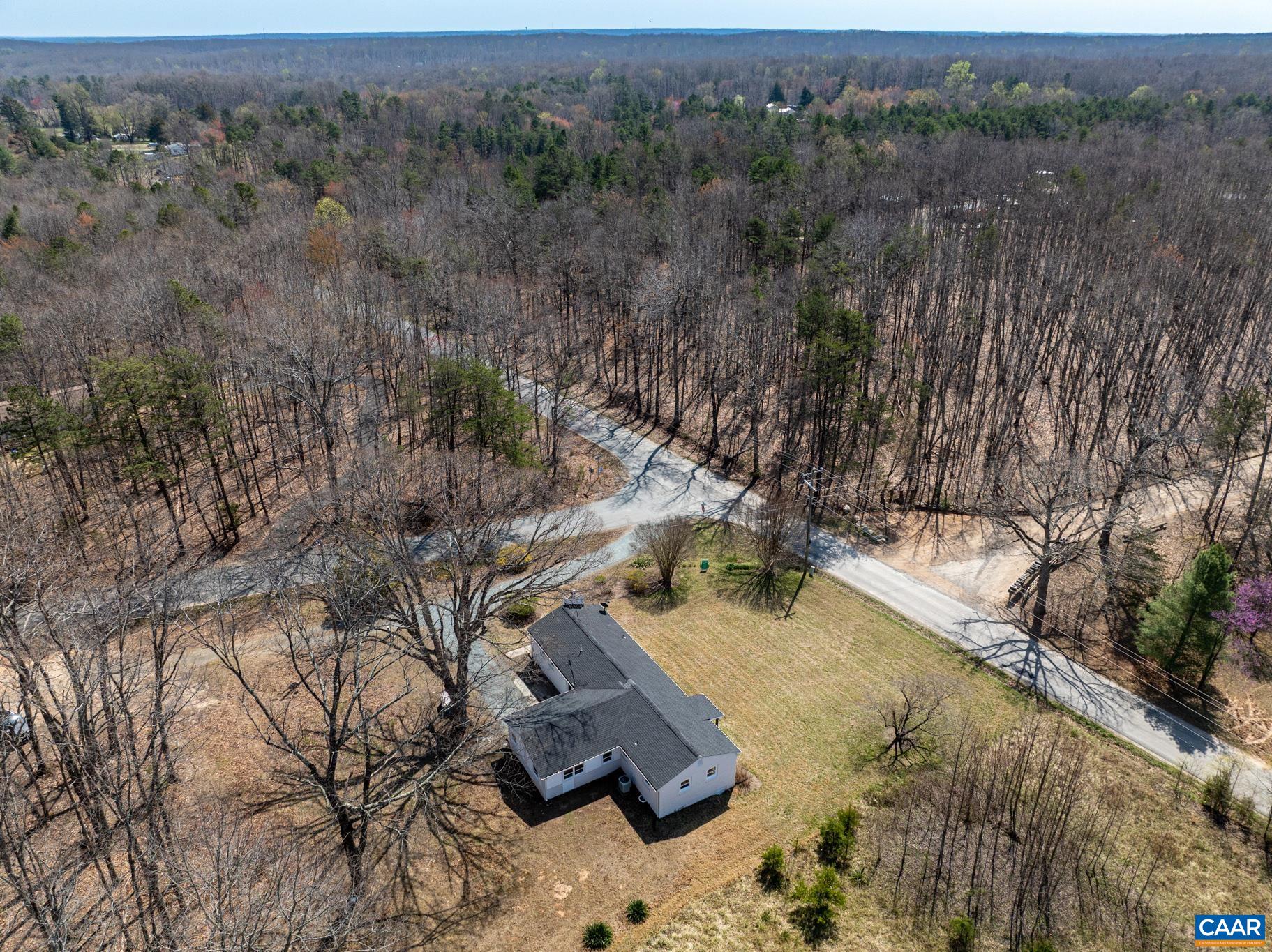 19 Harlow Town Road Louisa, VA 23093 - Photo 4 of 27