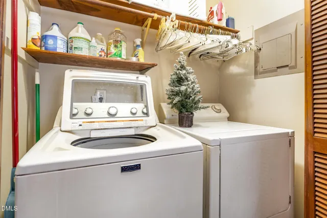 $399,900 | 6016 Hampton Ridge Road, Raleigh, NC 27603