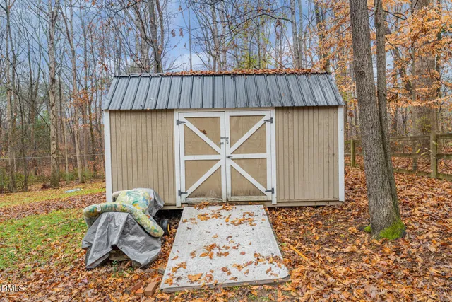 $399,900 | 6016 Hampton Ridge Road, Raleigh, NC 27603