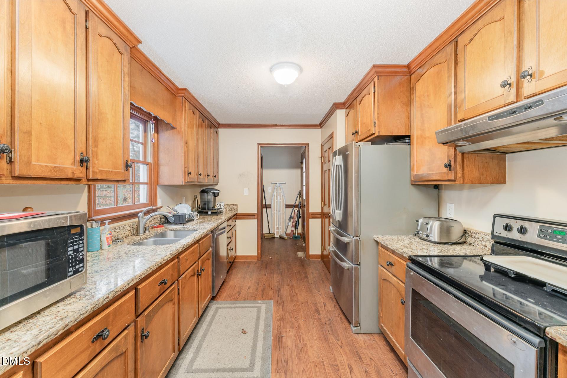 6016 Hampton Ridge Road Raleigh, NC 27603 - Photo 5 of 23 014_dsc01989-edit_264