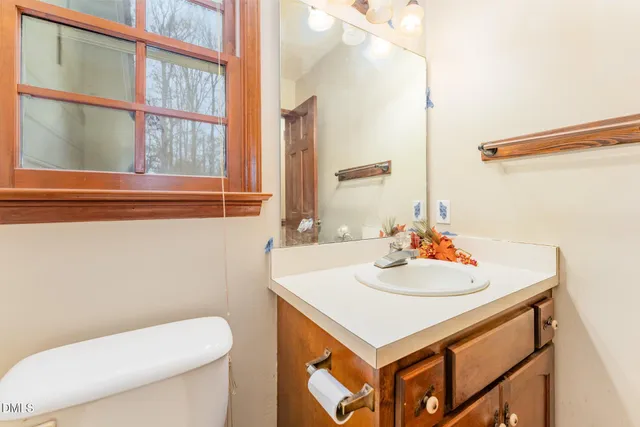 $399,900 | 6016 Hampton Ridge Road, Raleigh, NC 27603