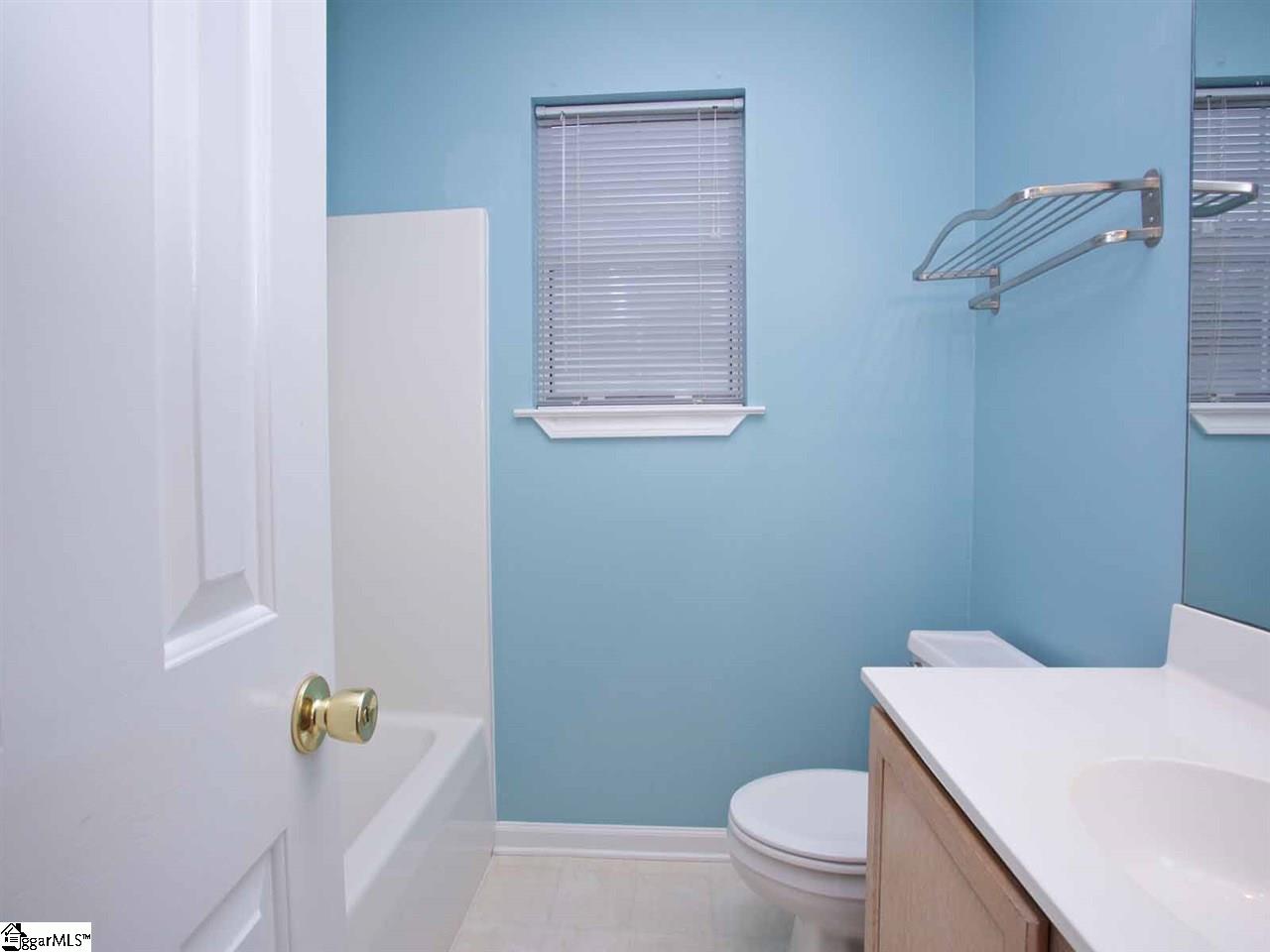9 East Fall River Way Simpsonville, SC 29680 - Photo 21 of 29 Gallery Image 21