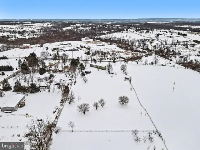 $230,000 | 490 Shed Road, Newville, PA 17241