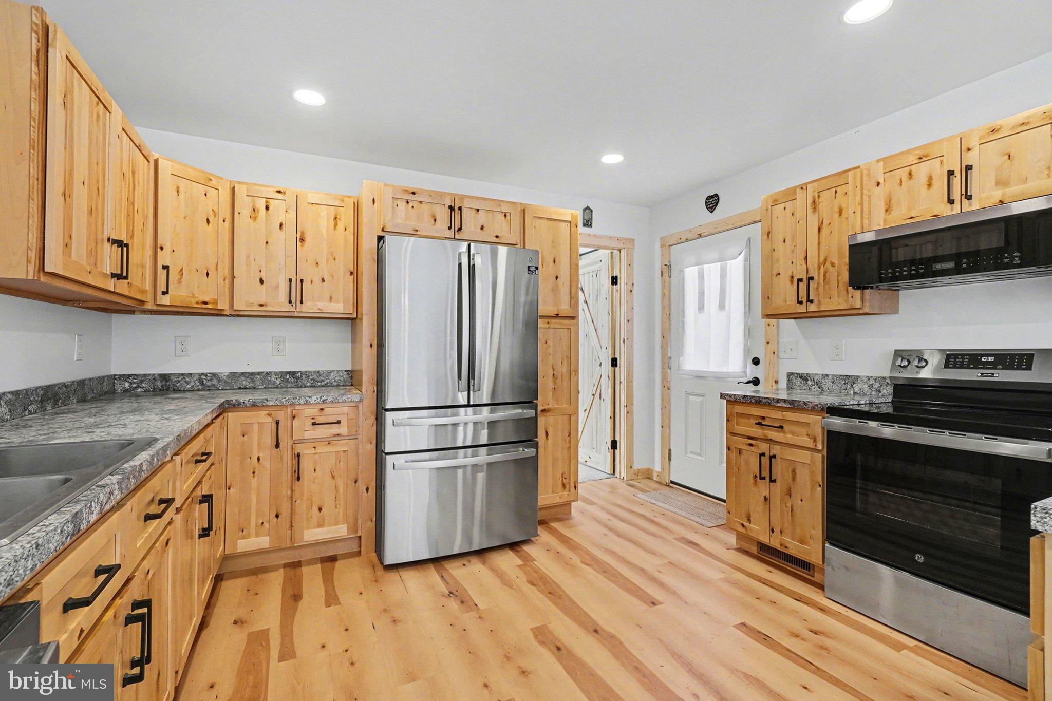 490 Shed Road Newville, PA 17241 - Photo 10 of 48