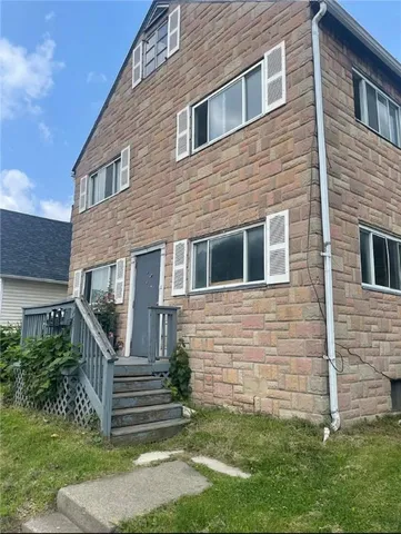 $299,900 | 327 Webster Avenue, Rochester, NY 14609