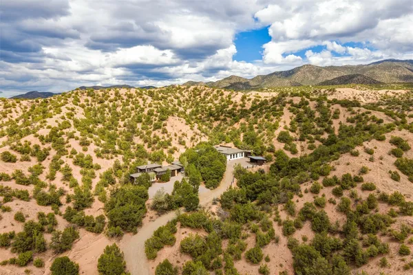 $750,000 | 25 Camino Chupadero, Santa Fe, NM 87506