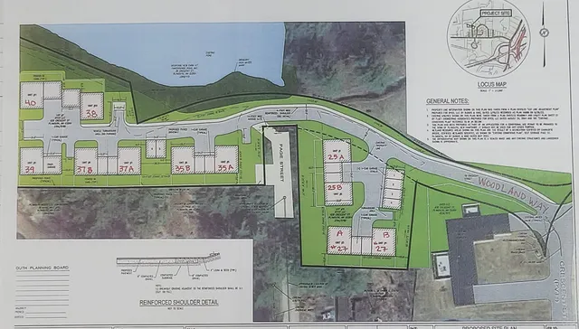 $312,900 | 27 Woodland Way, Unit 31/2, Plymouth, NH 03264