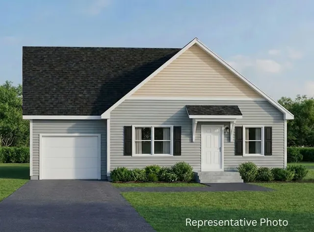 $312,900 | 27 Woodland Way, Unit 31/2, Plymouth, NH 03264