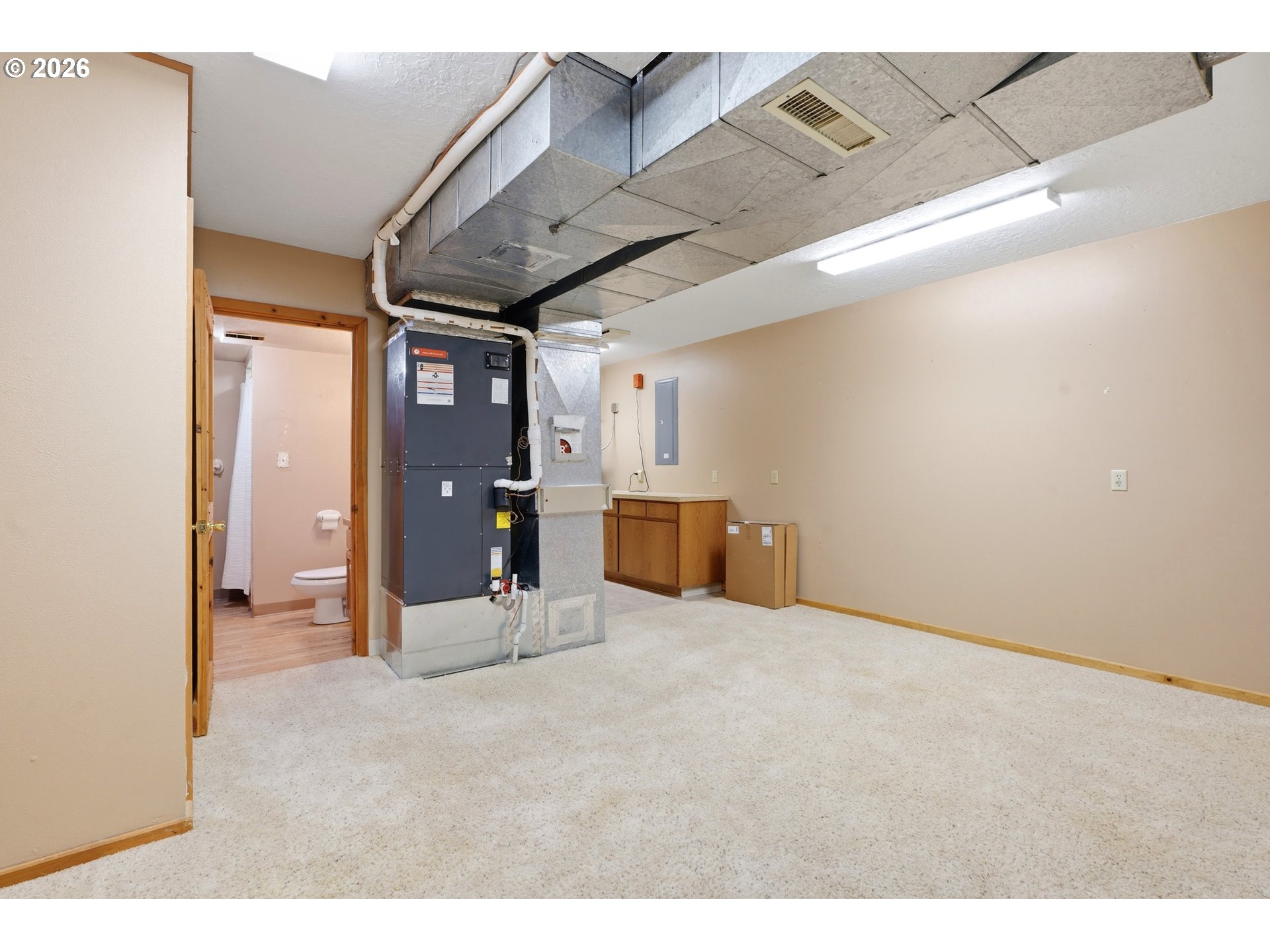 29870 South Dhooghe Road Colton, OR 97017 - Photo 26 of 48 a view of an empty room