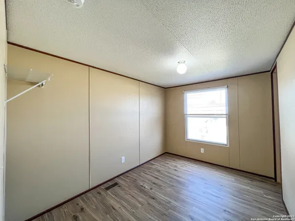 $1,000 | 1166 Ramble Hills, Canyon Lake, TX 78133